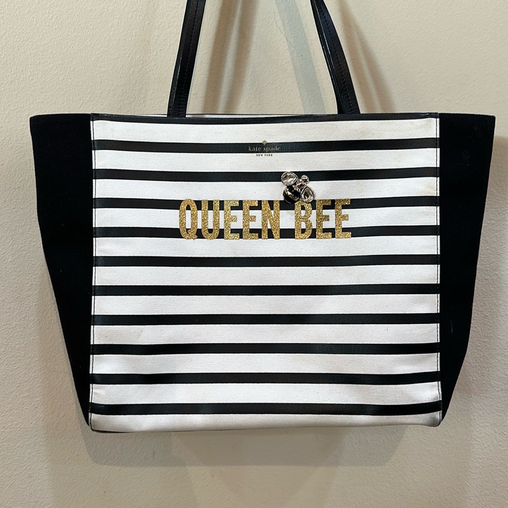 Kate Spade Queen Bee tote with zipper